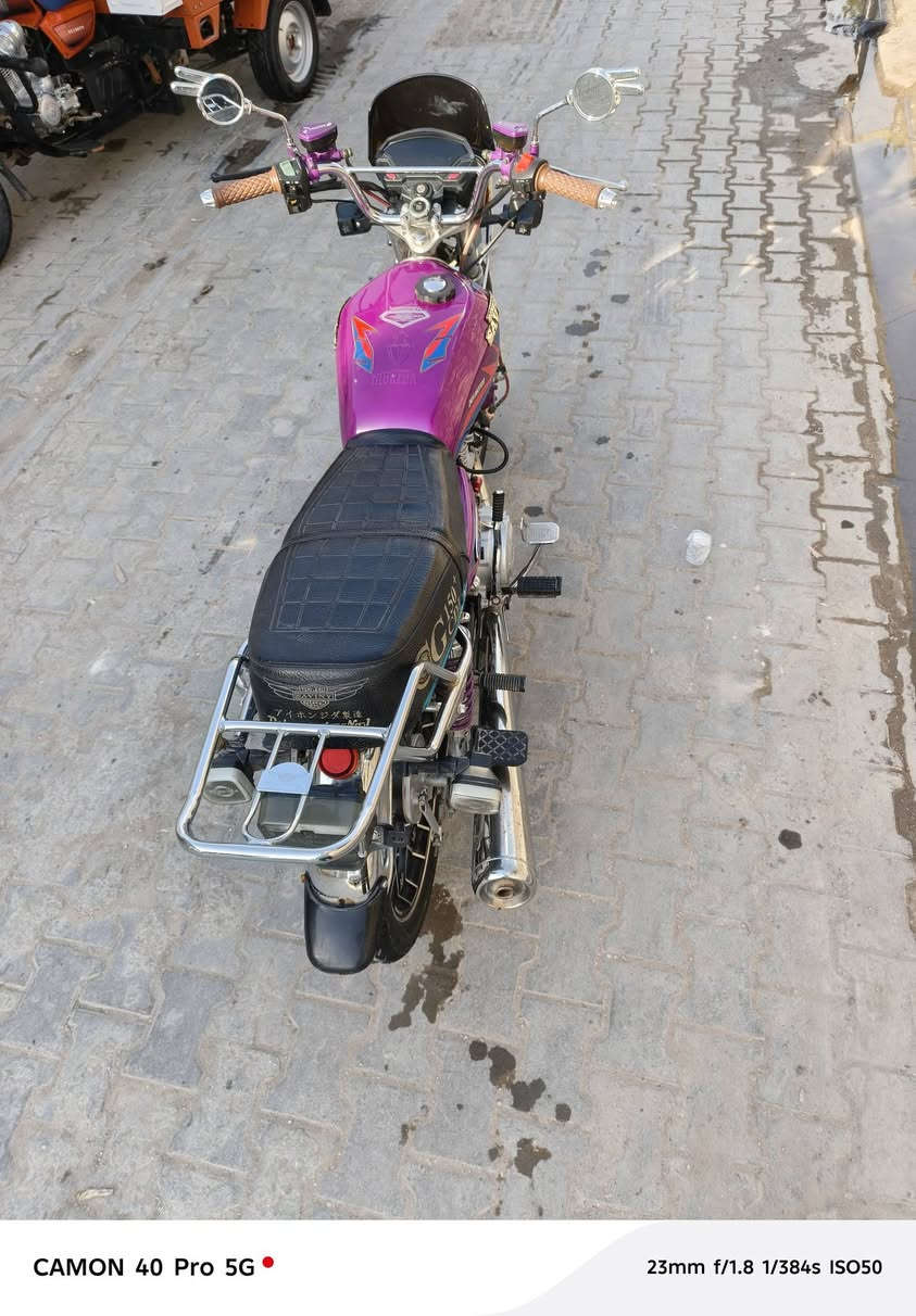 السلام عليكم دراجة للبيع سيفان مديل 24جديده كهربائية شغاله نكره سلف جاهزه من كلشي مكان كربلاء طويريج رقم الهاتف ***********...***********
