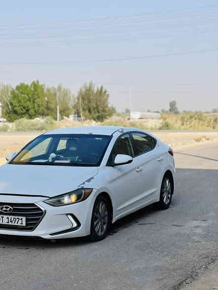 سلام عليكم النترا2017رقم بغداد انكليزي كير ومحرك وحداديه كفاله تخم تاير جديد مال جناي جاهزه الاخير بيها2قطع صبغ شرط سونار بلمنشور 
السعر108وبيها مجال لشراي 
الاتصال***********
مامتواجد بلخاص 👆👆
مواصفات السياره 
شاشه 
تحكم استيرن 
كامره 
نضام ايكو
