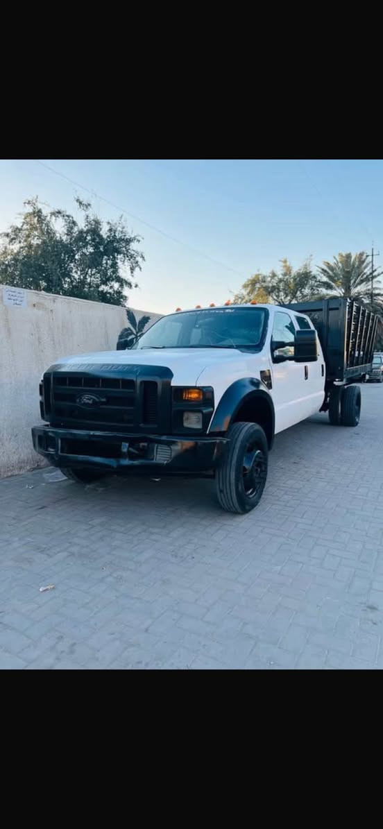 السلام عليكم اخوان فورد F550 موديل 2008 ولتفاصيل اكثر
***********
