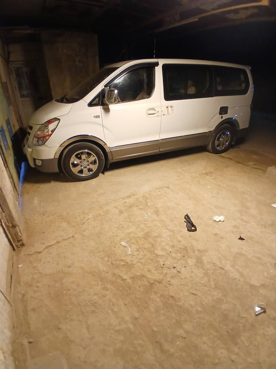 اسلام عليكم ستاركس موديل ٨ مفتوح محوره مسكر اوتو سياره جاهز تخم تاير ويل 17 تبريد حداد خير من الله رقم قادسيه تحويل ثاني يوم السعر 138وبيه مجال غليل ***********
