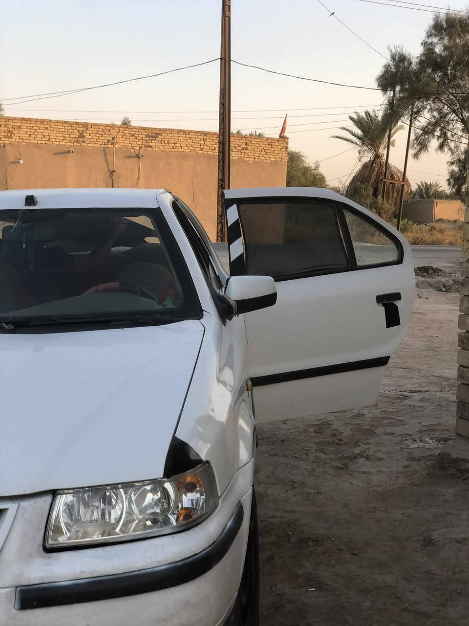 سلام عليكم
سمند. البيع او مرواس بجيلي حسب قناعه( سعره.. 27 قفل 
موديل 2010
 سياره جاهزه من كلشي حداديه جديده 
تايرات جددد
سنويه صاله سنه من ساقطه
السياره بسمي مداور ثاني يوم 

ال تصال ***********
