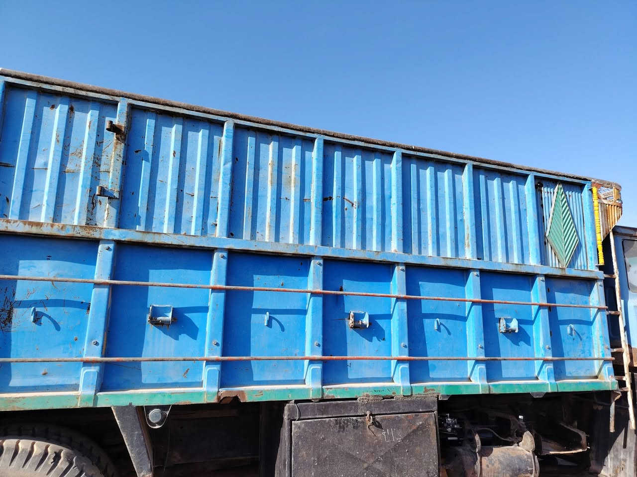 بدي مال مسي بوشي للبيع الاستفسار الاتصال على الرقم *********** بدي نضيف مابي خياسات ابد اخو الجديد
