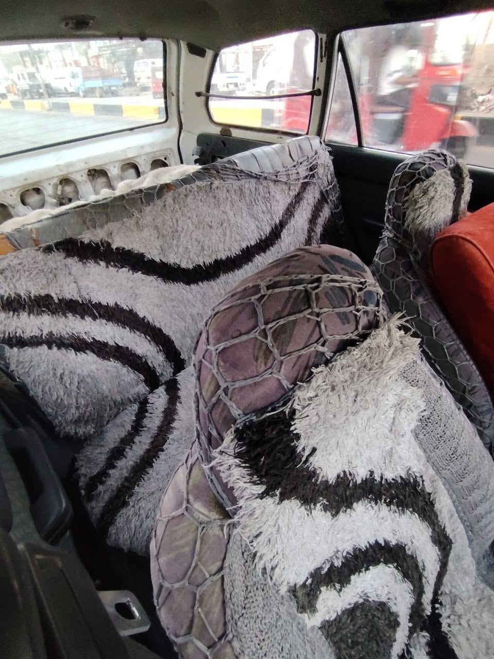 كورلا استيشن موديل ٩٥ رقم بغداد بأسمي شرط التحويل سيارة جاهزة تبريد شغال منظومة جديدة كير ومكينة بحالة جيدة سعرها ٣٥ مكاني بغداد حسينية المعامل للتواصل على الرقم *********** مكلف بالنشر
