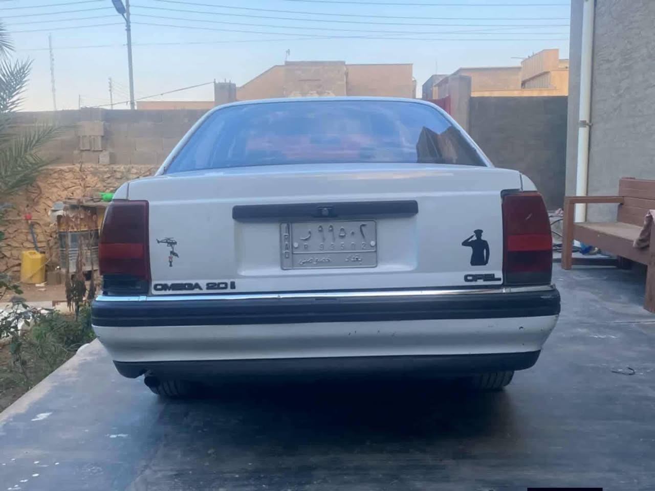 اوبل اوميكا
١٩٩٣
سنوية ٢٩
بأسمي تحويل مباشر
تنتة ودوشمة جديدة
محرك كير ع الفحص
تخم تايرات شاد جديد
لون ابيض صدفي
رقم بغداد مشروع وطني
بلادية السيارة 
نظيفة

السعر ٣٥ بيها مجال
للأستفسار ***********
