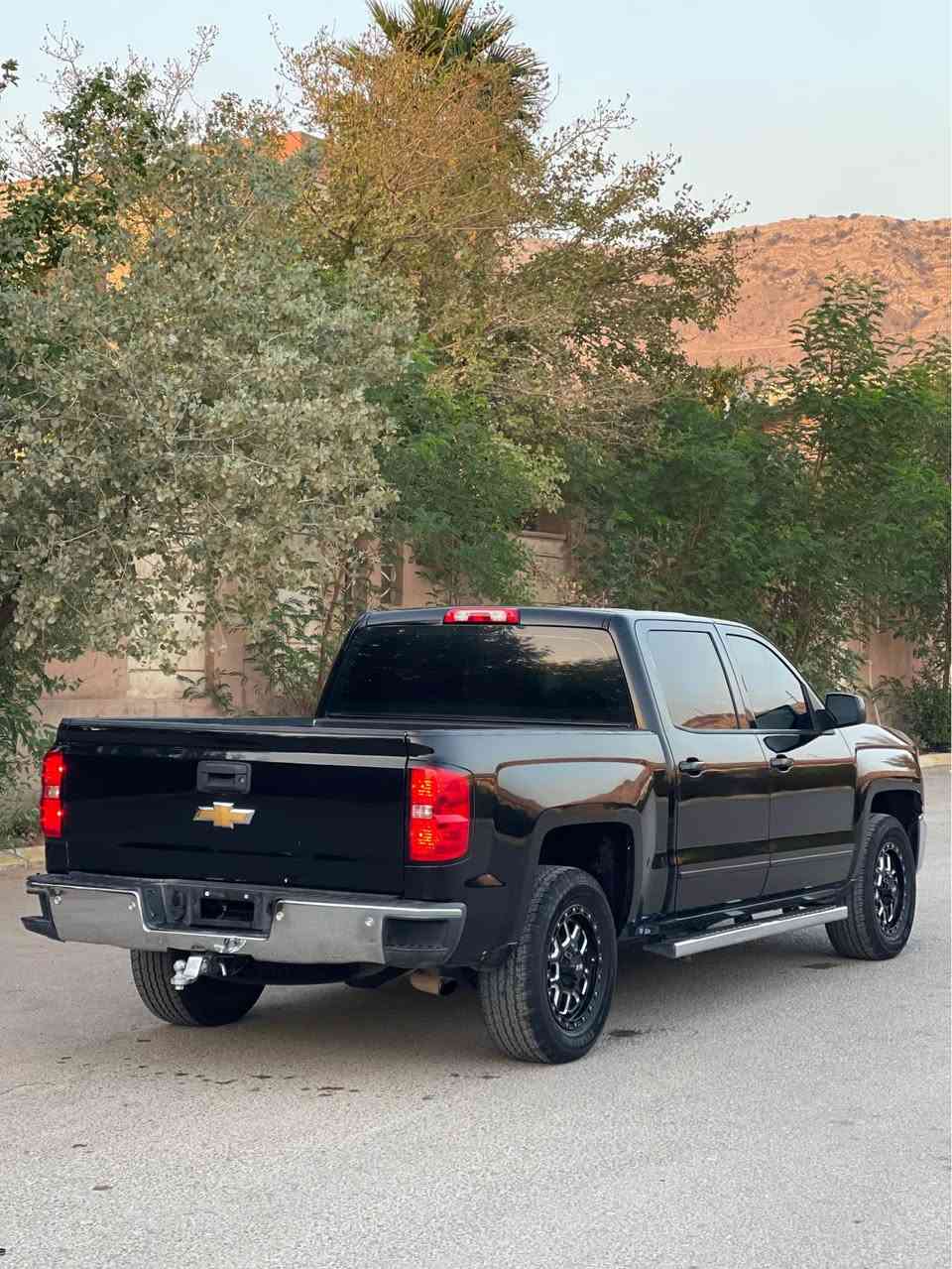 📞***********
📞***********
نرخى (١۳٥) گەڵا و کەمێک مەجال
شوفرلێت سلڤرادۆ ، مۆدێل ۲٠۱۸ ، دوبەی ساغ✅
دەبڵ ئەکسل 4*4 ، گێڕ و مەکينە بەشەرت ، تەبريد و دەبڵ ئەکسل بەشەرت ، سەيارەيەکی جوان و پاکە بێ مەسروفە ، چوار تايەی تازەيە ، دەعم و لێدراوی نيە کامل پەمپە لەسەر ساغی ، بۆدی کورتە ، فوول مواصفاتە تەنها سلايد نيە .
گۆڕينەوە ناکەم تەنها فرۆشتن💵
نرخی ۱۳٥ وەرەقە و مەجالێکی کەم
ناونيشان : کۆيە 📍 كويسينجاك, أربيل
