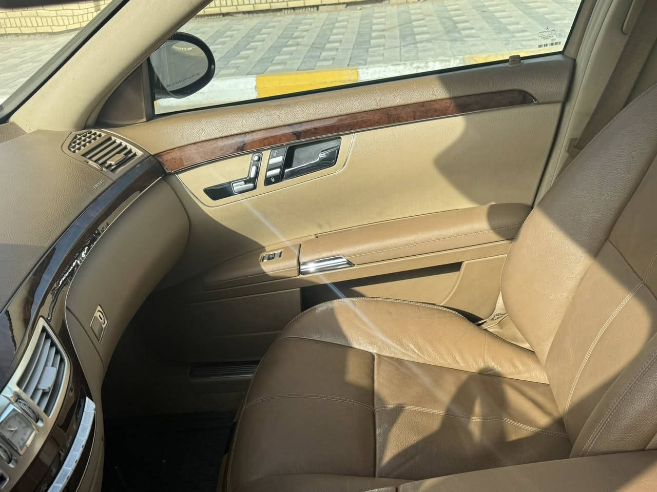 مارسدس اس كلاس 2010 S350  ( ادوات) 
متومه شغل مرتب جدا وشرط حاسبة
مكفوله من الكص والحادث وشرط الفحص 
السيارة جديده واحلى من الصور 
فول مواصفات باب طويل 
ابوب شفط 
بردات 
كشن الخلفي تحكم 
داخل بيجي
وباقي مواصفات ال S 

ب 95 وبيها مجال 

***********
