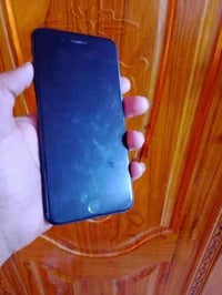 ايفون7بلاس الذاكرة 128البطارية 74الجهاز بلادي فقط الشخوط البضهر  غير ه...