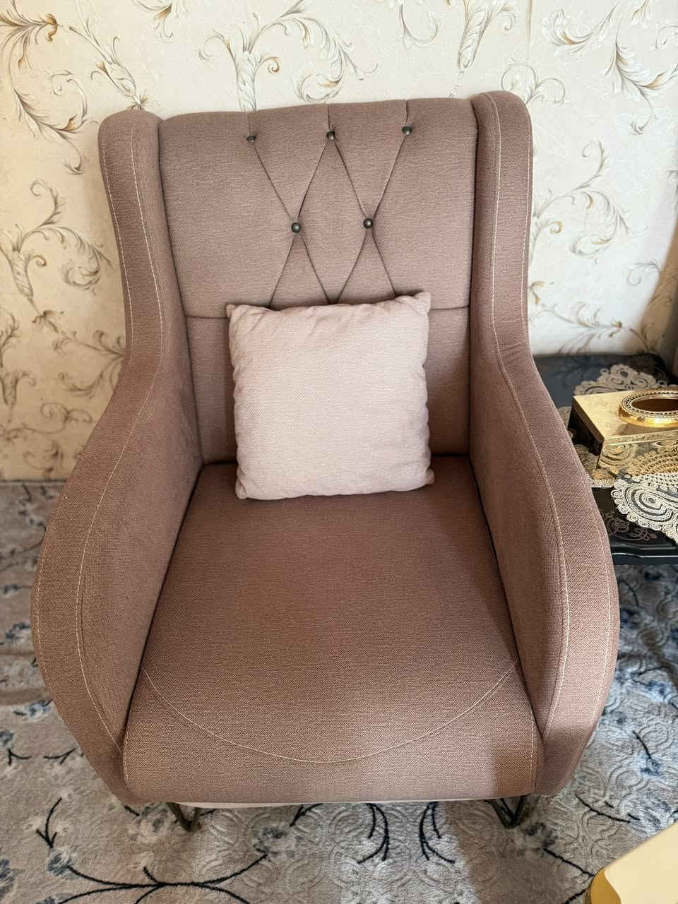 السلام عليكم قنفات للبيع  ماخذتهم 850 واريدهم 500 نضبفات كلش بس مكاني  زغير مكاني المطيحه الي يريدهم يتواصل وياي ع الخاص


**إذا كنت صاحب هذا الإعلان وتريد حذفه لأي سبب، رجاءا أرسل رسالة إلى الدعم الفني**