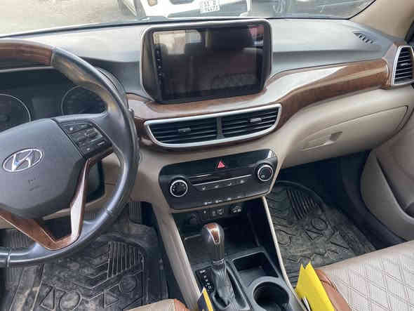 توكسان خليجي ٢٠٢٠  
بصمه كشنات جلد كهرباء
ماشيه٧٧الف حقيقي 
تخم تاير جديد صدر جديد السونار موضح جديد 
السعر ١٩٠ بيهه مجال للشراي 

 
موجود واتساب ***********
