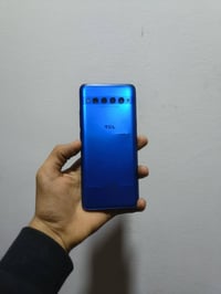 مواصفات جهاز TCL 10 plus ١-ذاكره 256 GB و الذاكره العشوائيه 6GB ٢-ضمان...