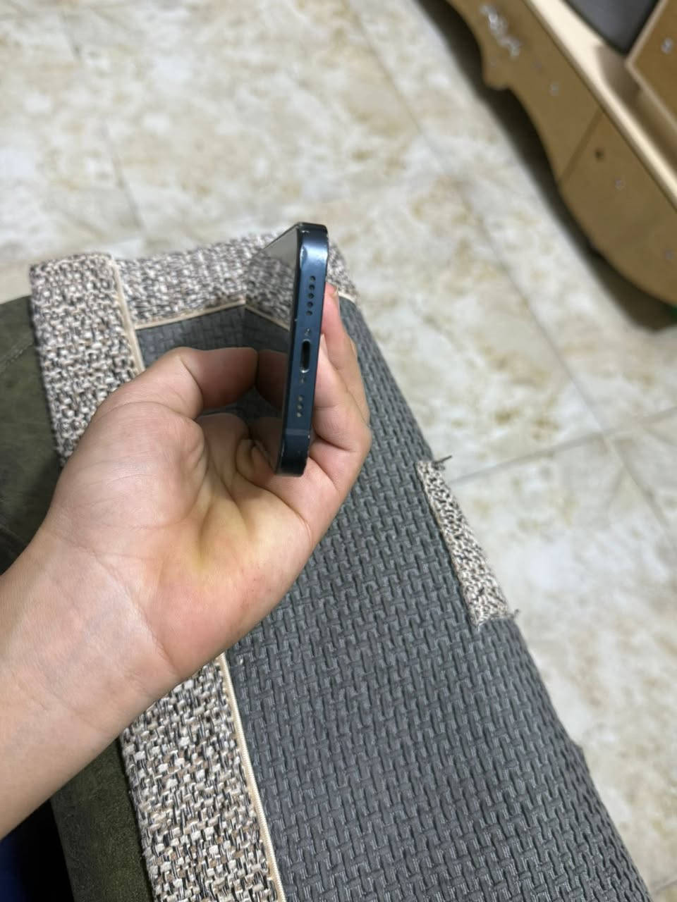 ايفون١٣عادي لون نيلي بطاريه ٩٠ما شرق وصط تلفون ما مفتوح يخبل بي بس فطر بل كلاس مثل ما موضح بل صوره بكان بغداد شعب سعر٥٠٠بي مجال لشراي


**إذا كنت صاحب هذا الإعلان وتريد حذفه لأي سبب، رجاءا أرسل رسالة إلى الدعم الفني**