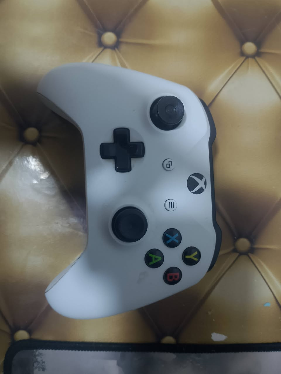 السلام عليكم من رخصه الادمن

اكس بوكس one S 512GB

UPS 1500 VA kstar (الضربه مالته مامأثره ابد على المكونات الداخليه +الك حق تفحصه) 

كيم باس شهر

يده اصليه + يده تجاريه 

بطاريه للWireless +قاعده شحن 

ماوس (بلو سويتش)+ كيبورد شبه ميكانيكي

الحماوه 0 تشغل عليه اثكل لعبه الي هي فورزا 5 لو تضل تلعب 5 ساعات مايحمه +صوت المراوح ناصي

ملاحظه: الجهاز مفتوح تنضيف فقططط انطيك ضمان يوم كامل تفحصه اذا بي شي مبدل ترجعه وفلوسك مرجوعه
سعرهن كلهن ب 250 وبي مجال


**إذا كنت صاحب هذا الإعلان وتريد حذفه لأي سبب، رجاءا أرسل رسالة إلى الدعم الفني**