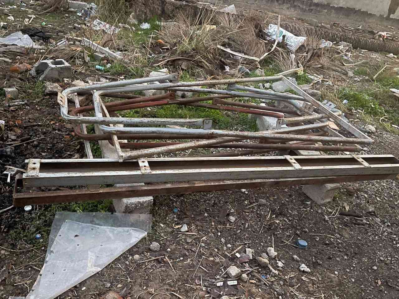 السلام عليكم  اخوان ونج البيع المكان بعقوبة الاتصال على الرقم ***********
