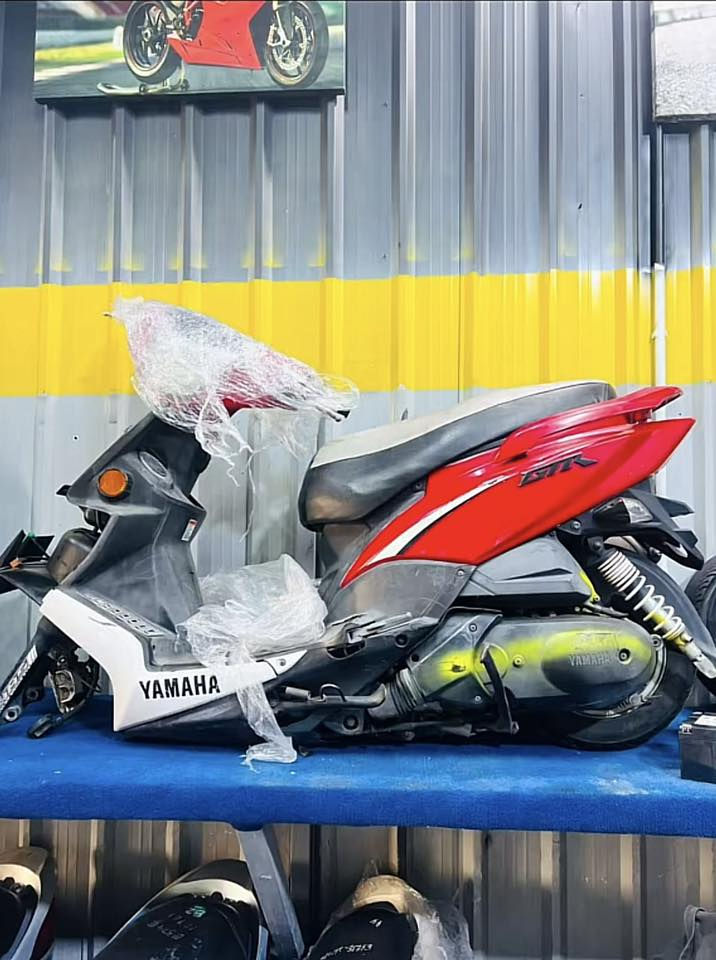 دراجه جيتي ار مكفوله كفاله عامه صالي شهر من مزله رمبه السعر 1150 وبيه مجال حك الجيه رقمي ***********
