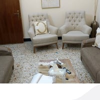 تخم • ٨ مقاعد • كنب