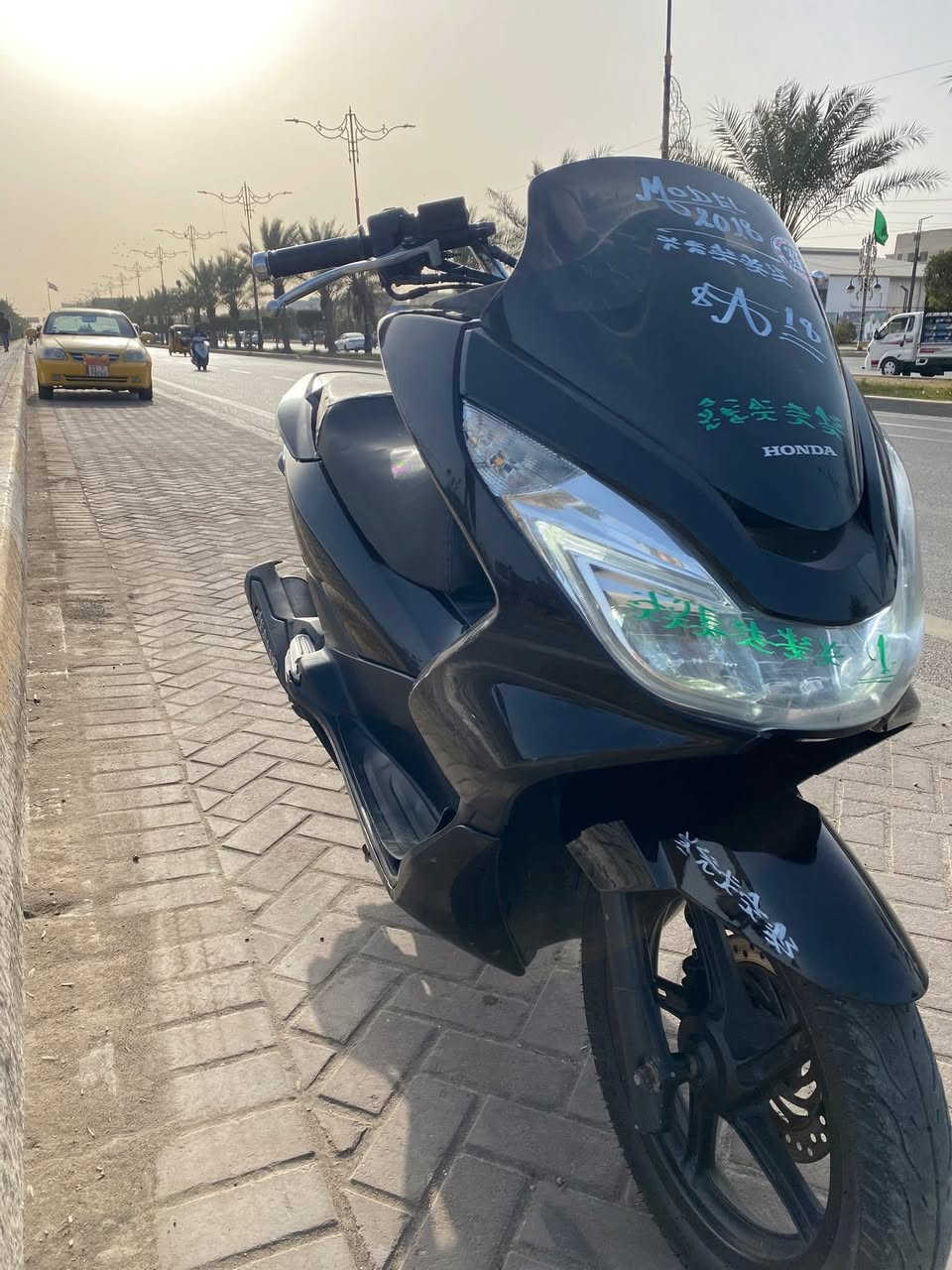 السلام عليكم
Pcx الجيل الثاني مكينة 150  دراجة كلش حلوة ما بيهة نقص 
السعر ١٧٠٠ وبيهة مجال 
بغداد العبيدي 
***********
