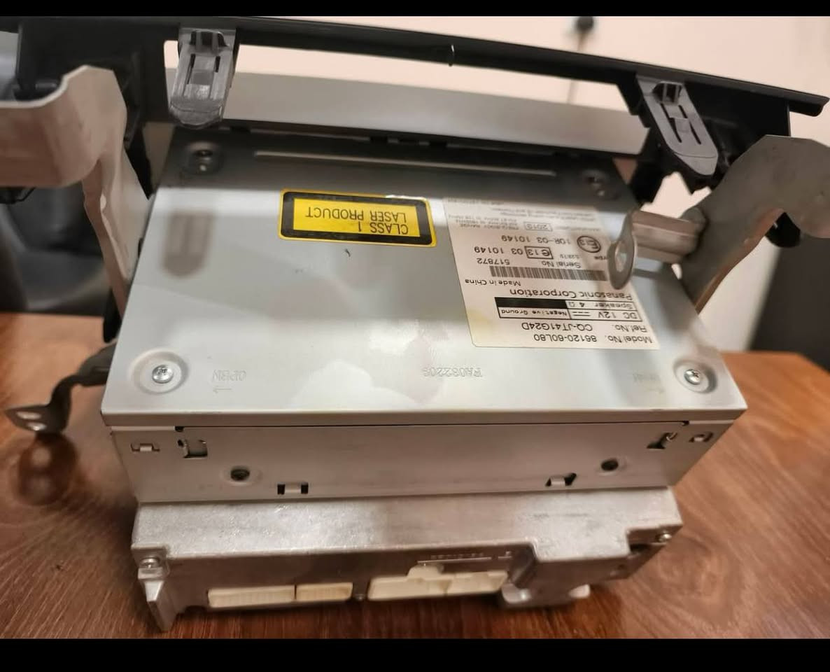 للبيع : شاشه لاندكروز موديل 2015 مستعمله بحاله ممتازه سعر مناسب للاستفسار *********** واتساب مكاني زيونه
