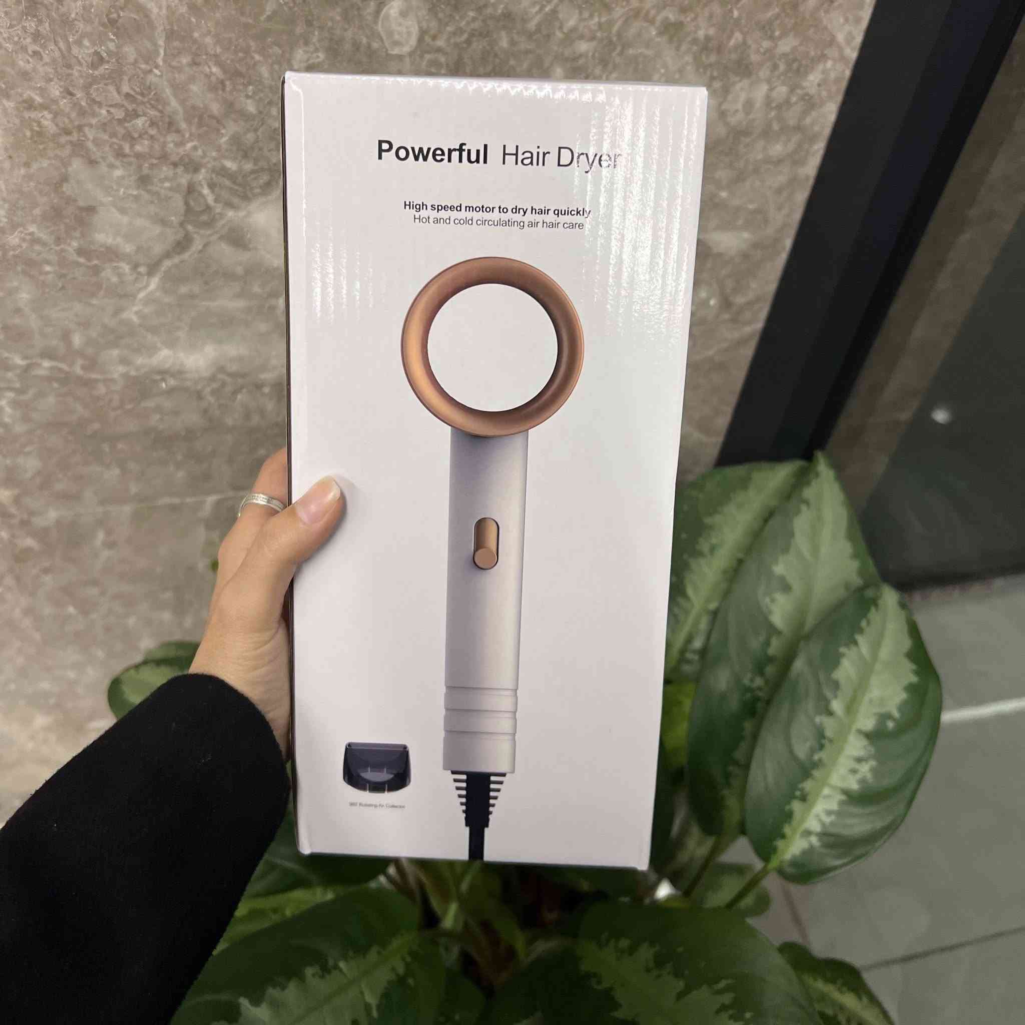 للطلب الرابط ادناه
https://rolemall.com/?strung=BTHL1ffgootquality12360

💨 مجفف شعر Powerful عالي السرعة!

محرك قوي لتجفيف سريع وعملي ⚡
هواء ساخن وبارد لتصفيف أسهل 🌡️
عدة سرعات + تصميم مريح لليد ✋
غلاف مطاطي للحماية
مع قطعة تجميع الهواء 🎯

اختصار الوقت… ونتيجة احترافية من كل استخدام


**إذا كنت صاحب هذا الإعلان وتريد حذفه لأي سبب، رجاءا أرسل رسالة إلى الدعم الفني**