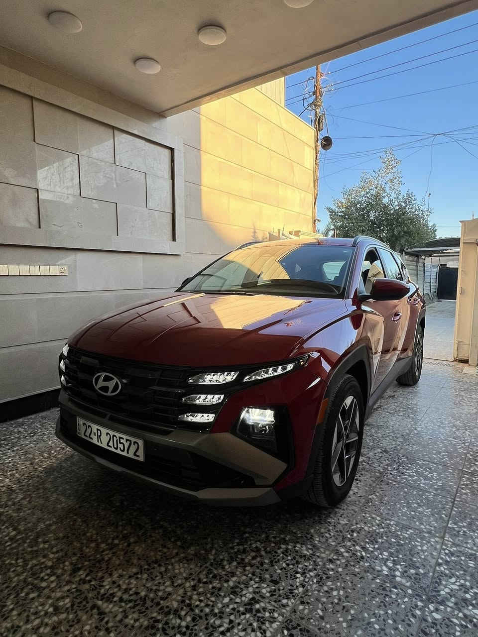 السلام عليكم للبيع توسان 2025 فول مواصفات عدى السلايت مواصفات SEL ماشيه 3 آلاف رقم اربيل الجديد تريد تحويل او وكاله بيهة صبغ قطعتين جاملغ امامي وقبغ الجنطه بدون دواخل بدون شاصي او لغود بجم كبس سياره گير محرك تبيرد حداديه على وضع الشركه مواسفات بصمه رادار 360 درجه توقف ذاتي وباقي المواصفات المعروفه
السعر 198وبيها مجال بسيط
مكاني بغداد حي الجهاد
للاستفسار ***********
