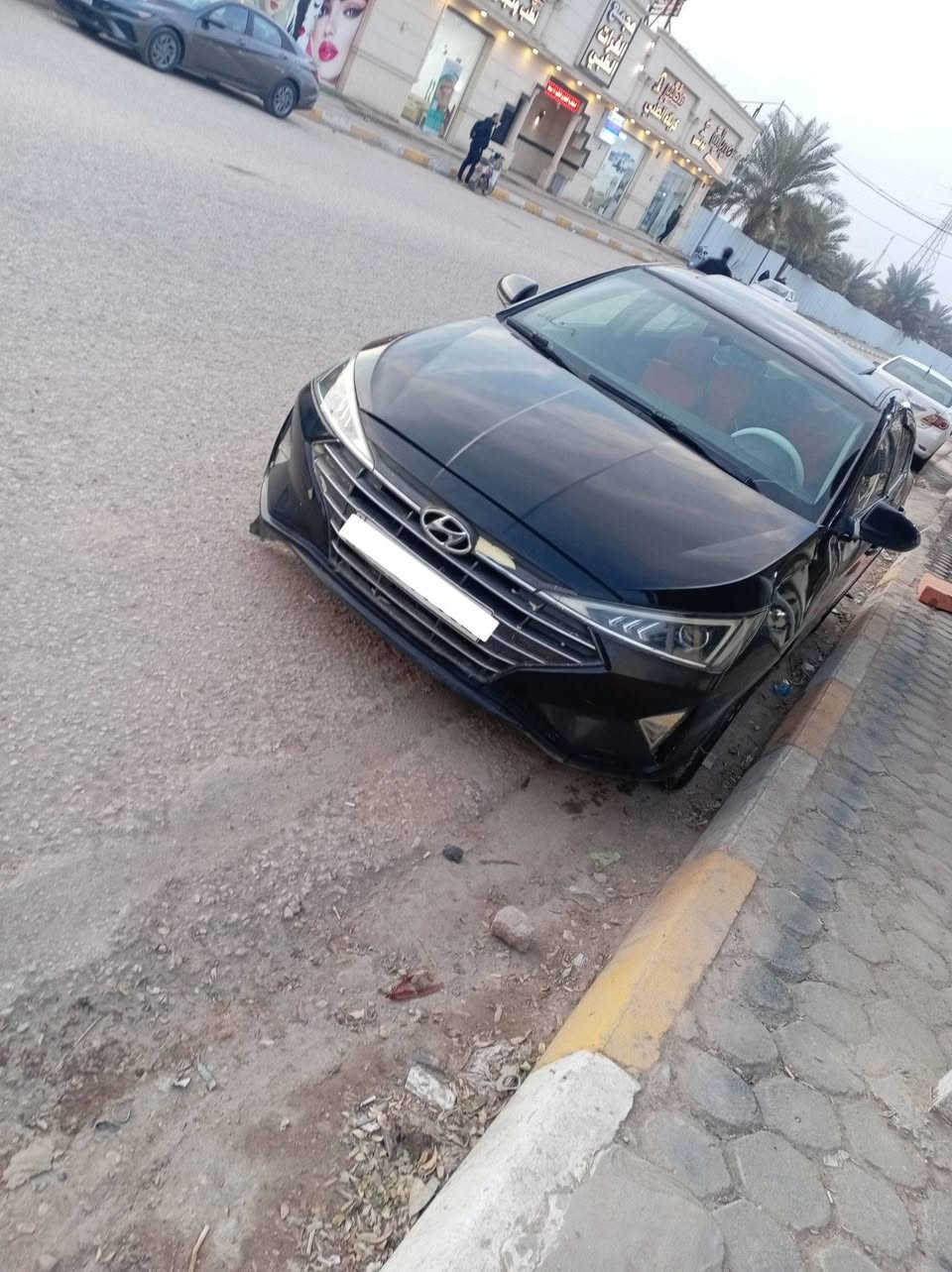 سلام عليكم 
بلاااش  95ورقه 
للبيع النتره 2020
وارد امريكي 
مكينه 2000دوش 
رقم اربيل 
صبغ عام 
فول مواصفات 
فتحه تحكمات شاشه بصمه   
مكان كربلاء 
***********
