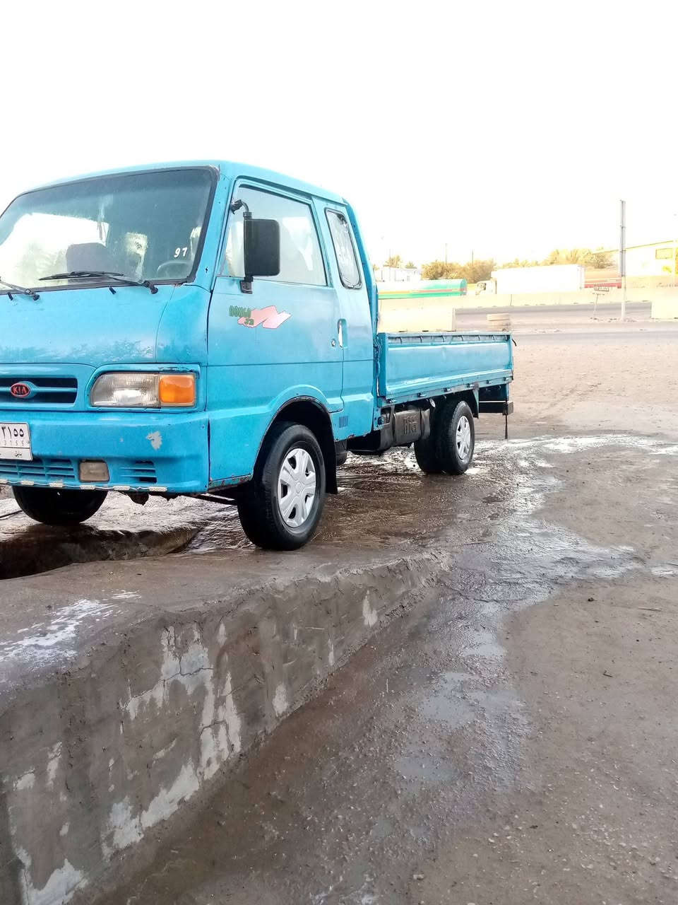 كيا حمل بنكو موديل ٩٦ . رقم بابل انكليزي باقي ع استلام  تحويل مباشر كير مكينة مكفولات ٧ جنكال 
سيارة مرتبه مال جناي 
مكاني بغداد قرب علوة الرشيد ***********
