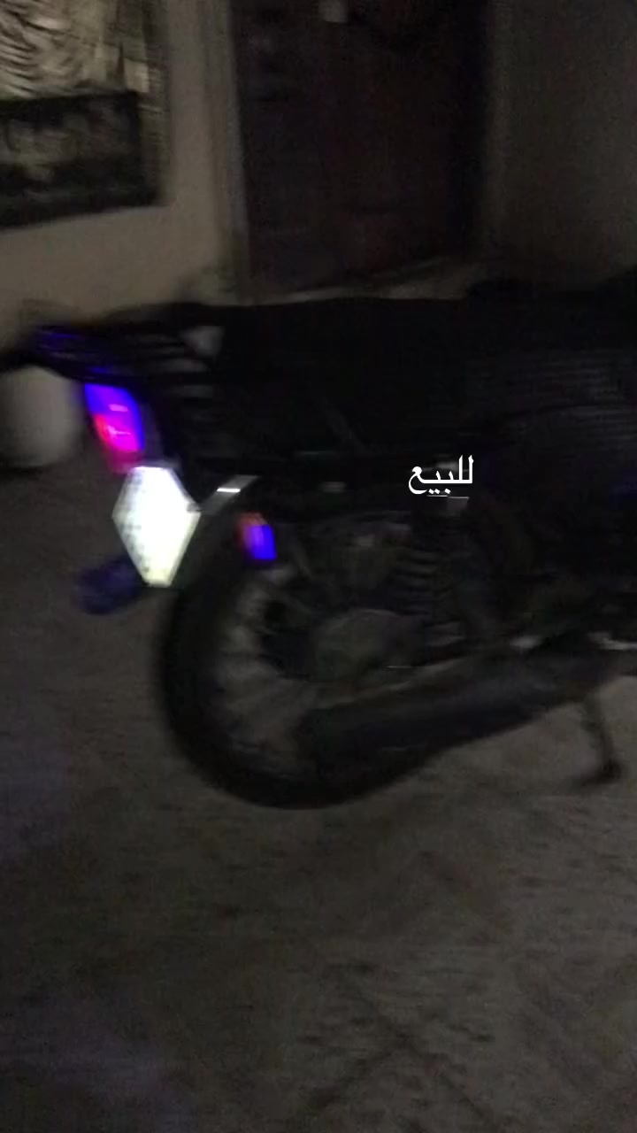 السلام عليكم شباب ايراني سافين 2025رقم جديد مكينه مكفوله صارلي ثلت اشهر اشتريته خمسه كير مكينه 150 *********** مكانه اربيل
