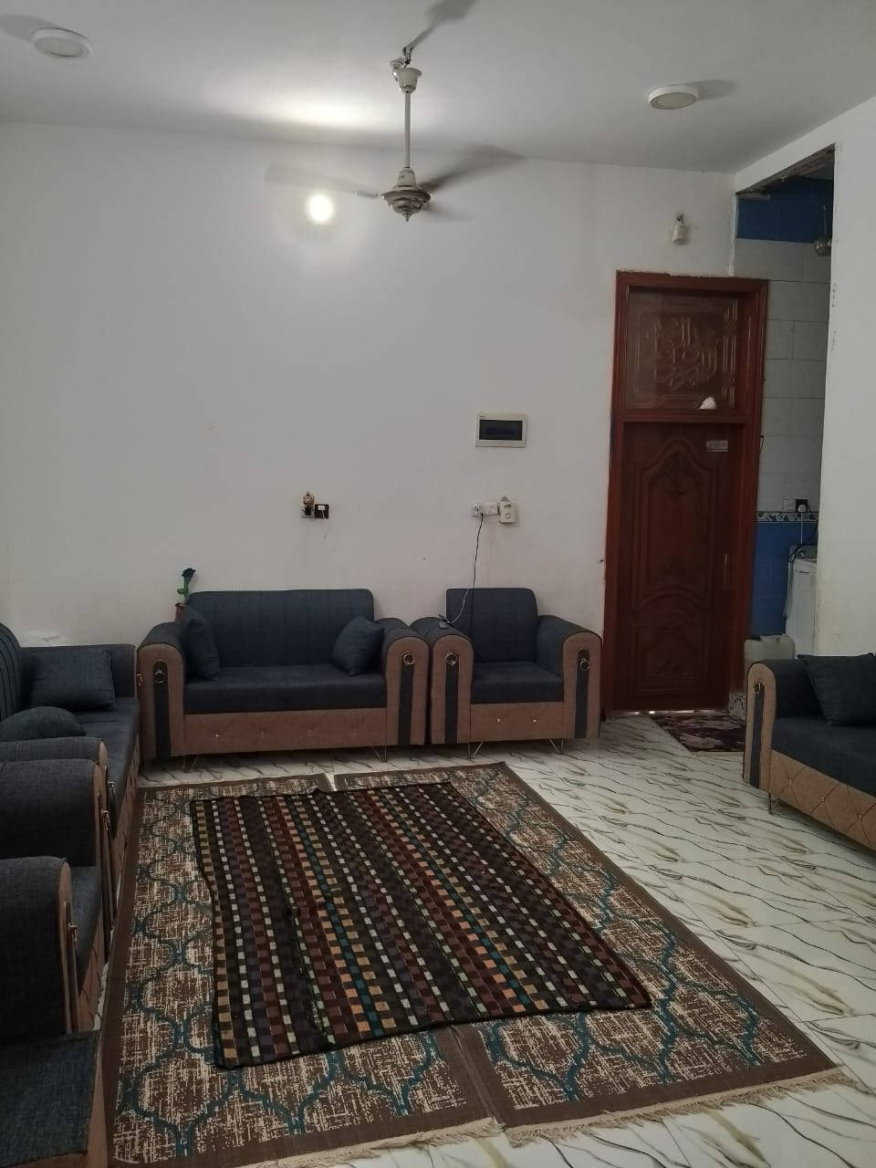 🏠بيت للبيع
📍حي السيده زينب

📐مساحه ١٤٠ متر 

‼️بناء حديث 

🕍البناء طابق واحد

•البناء :
•غرفه 
•استقبال
•صاله 
•مطبخ 
•صحيات ٢ 

#مكتب_الشراع_للعقار

📍الشوملي تقاطع زكي مقابيل صيدليه شيماء

🔺بيع وشراء العقارت 🔺إداره إملاك🔺إيجار🔺إستثمار
🔺نبيع عقارك بأسرع وقت وبأفضل سعر
🔺ثقتكم اساس نجاحنا..وخدمتكم أولويتنا...
🔺فرص عقارية مدروسة.. وخطوات ثابتة نحو النجاح
🔺خبرة وثقة للبيع والشراء والتأجير
🔺إمانه🔺مصداقيه🔺إلتزام

📞للإستفسار 

***********☎️
***********☎️
