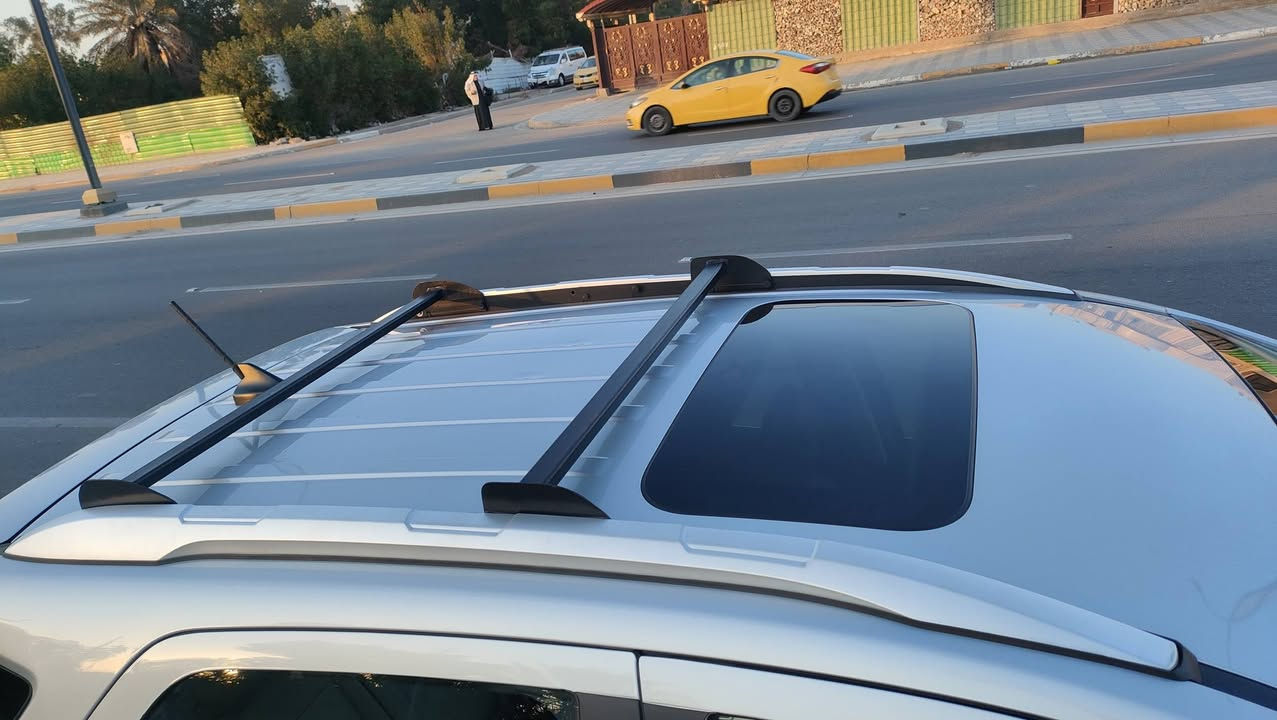 للبيع فورد إيكوسبورت تيتانيوم (Ford EcoSport Titanium) موديل 2018 - فول مواصفات.
تفاصيل السيارة:
​الموديل: 2018.
​الفئة: تيتانيوم (Titanium) - أعلى صنف بالموصفات.
​المحرك: 2000 (المرغوب).
​المسافة المقطوعة: 89 ألف كيلومتر فقط.
​ داخل جلد لون فاتح .
​بصمة تشغيل وأبواب (عدد 2).
​فتحة سقف.
​التقنيات: شاشة كبيرة، كاميرا خلفية دوارة، وحساسات خلفية ونقاط عمياء ومنافذ usb.
اوتو ستارت ستوب.
​ تدفئة كشنات، كراسي جلد.
منفذ كهرباء 110V.
​الإضافات: سيباية حديد قوية.

​الضرر: وارد أمريكي، الحادث بسيط جداً (مرفق صورة الحادث في المنشور).
​الرقم: رقم شمالي والسيارة بإسمي (تحويل مضمون).
​الموقع: السيارة موجودة في بغداد.
​السعر:
​ (108 ورقة) - وبيها مجال بسيط جداً للشاري الجاد.

​للتواصل والاستفسار:
​اتصال أو واتساب: ***********
