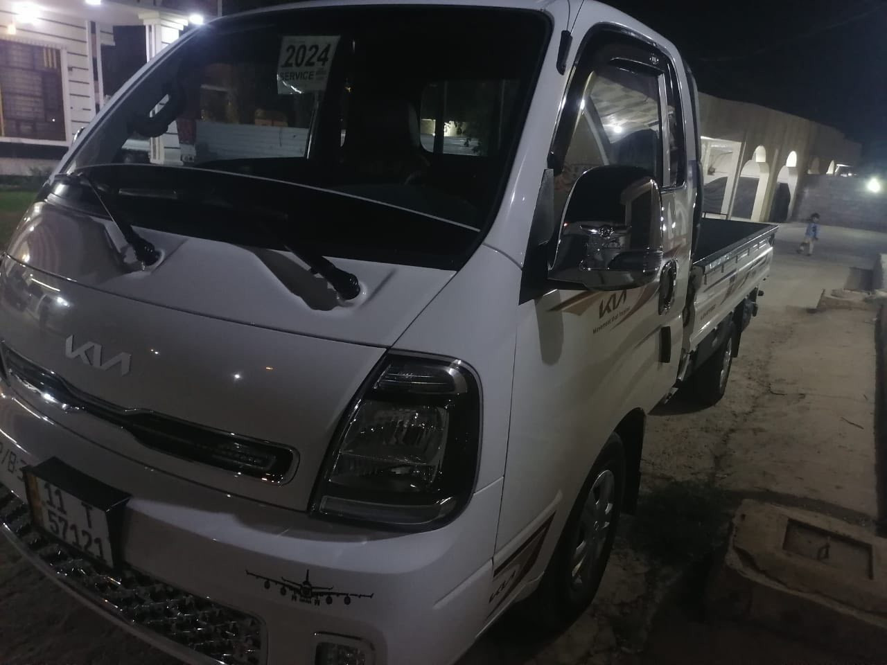 للبيع كيه موديل ٢٠٢٤ رقم بغداد انكليزي سياره جديده بمعنى الكلمه مكفوله كفاله عامه شرط السونار تايرات الشركه وسبيرات مانازلات كير محرك اكسل تخم تاير كله جديد تبريد ثلج العنوان بغداد الراشدية***********#
