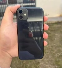 من رخصة الادمن متوووفر للبيع  1- ايفون 11عادي 🖤لون اسود 💾 ذاكرة 64 🔋 ن...