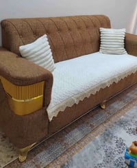 كنب • ١٠ مقاعد • نظيف