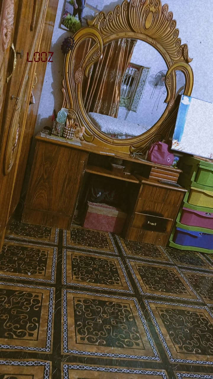 اعاده نشر. بسبب لوعود لكاذبه الله يكطع رزق كل واحد يكطع برزقي غرفه ب 250بيه. ضرر بصيط ***********
