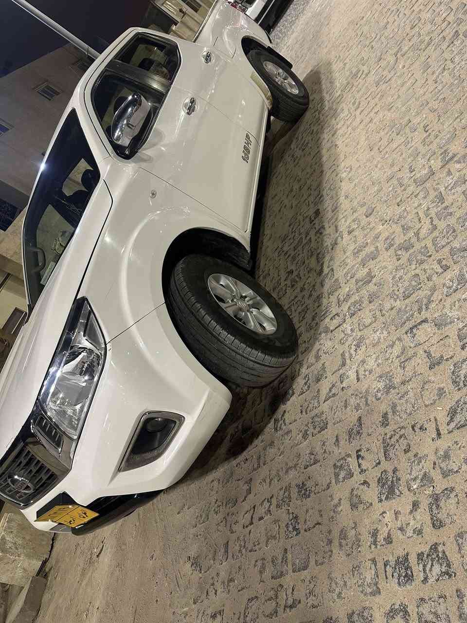 السلام عليكم 
نافارا موديل 2016 كير عادي منتهية السنوية سياره جاهزه تبريد حدادية محرك كير كفاله بيها بارد قليل طخم تاير جديد للاستفسار الاتصال ***********
