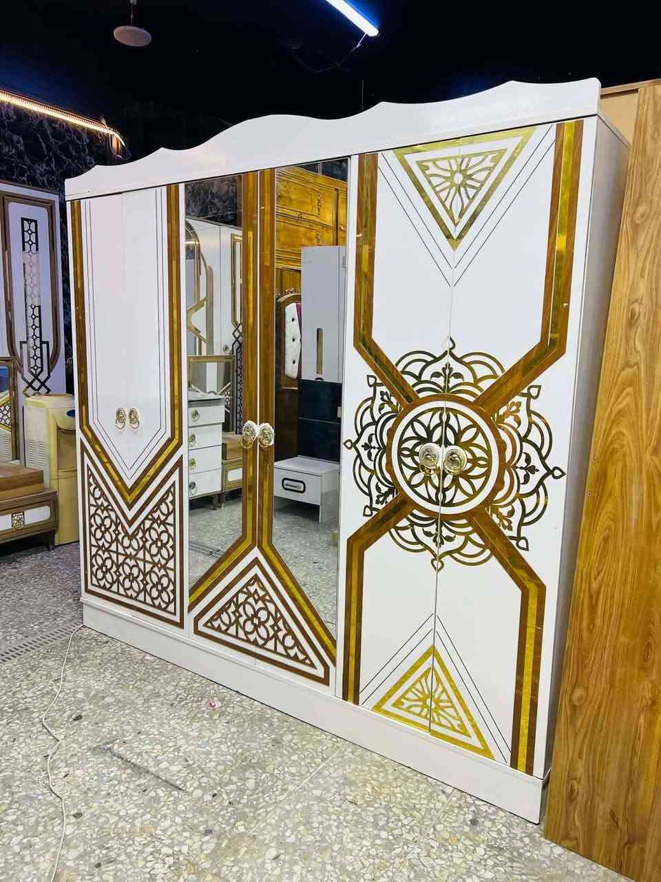 غرفة نوم مستعملة🇹🇷
موديله حديث 💥
 نضافة90 ٪💯
عدد القطع / 5 
نضام / أبواب 💢
أناره شغاله 💡
سعرها / 475 قفل 💸
شد ونقل داخل بغداد مجاني🚛
يوجود توصيل محافضات 🚛


**إذا كنت صاحب هذا الإعلان وتريد حذفه لأي سبب، رجاءا أرسل رسالة إلى الدعم الفني**