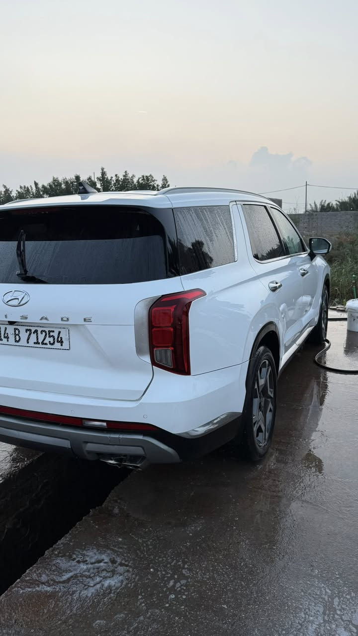 موديل 23 فوول  رقم جديد بأسمي داخل اوف وايت الحادث مرفق مع الصور
***********
