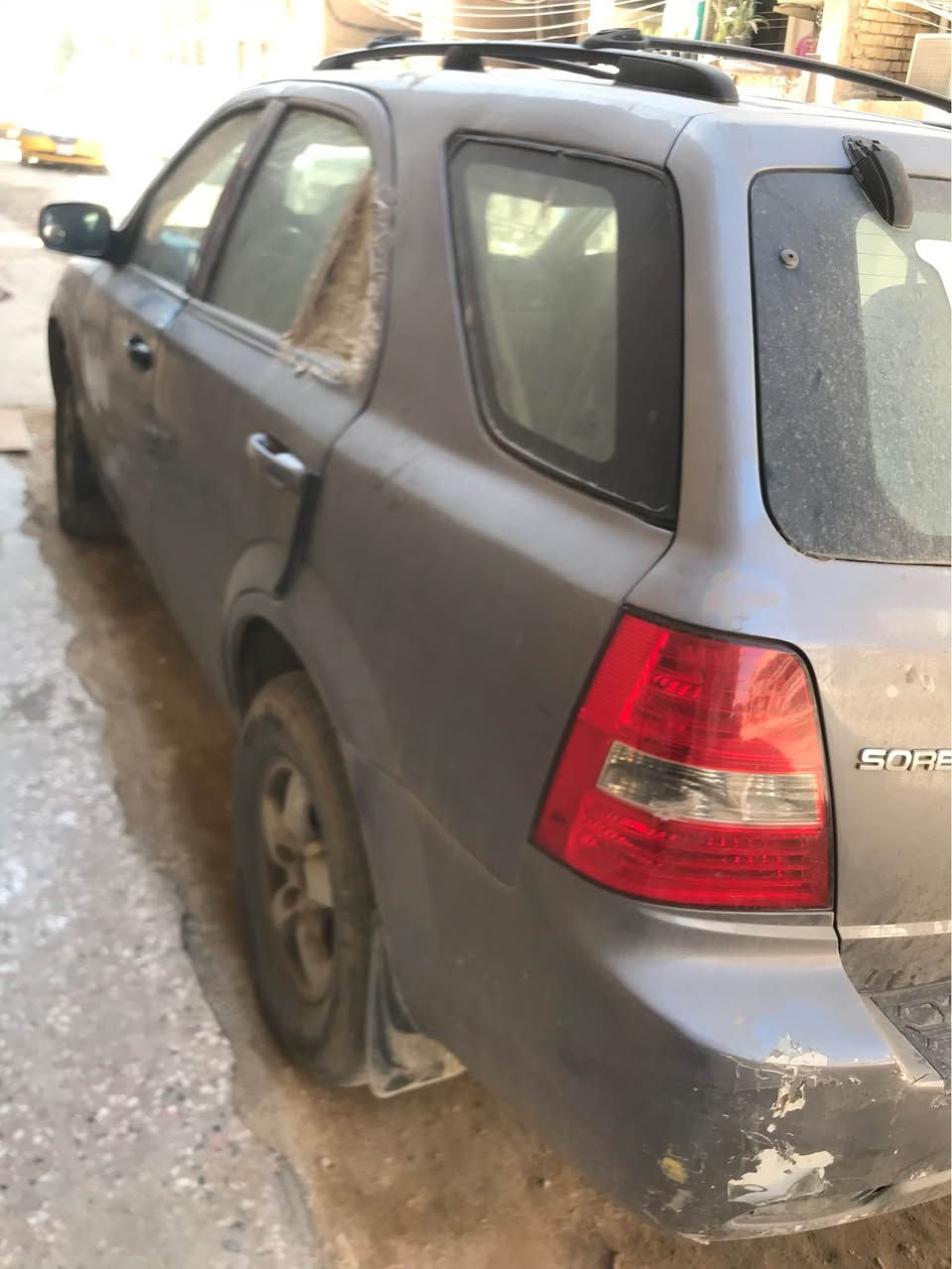 سورنتو 2008وارد صبغ عام مكفولة من انقلاب غرق كير محرك تبريد مكفول متروكة فترة بيهة سلف وفلاوين ماشية 80000كم البيع على  وضعهة بيهةضربة خلفية موضحة بالصور بيهة مجال بسيط للتواصل *********** بغداد, العراق
