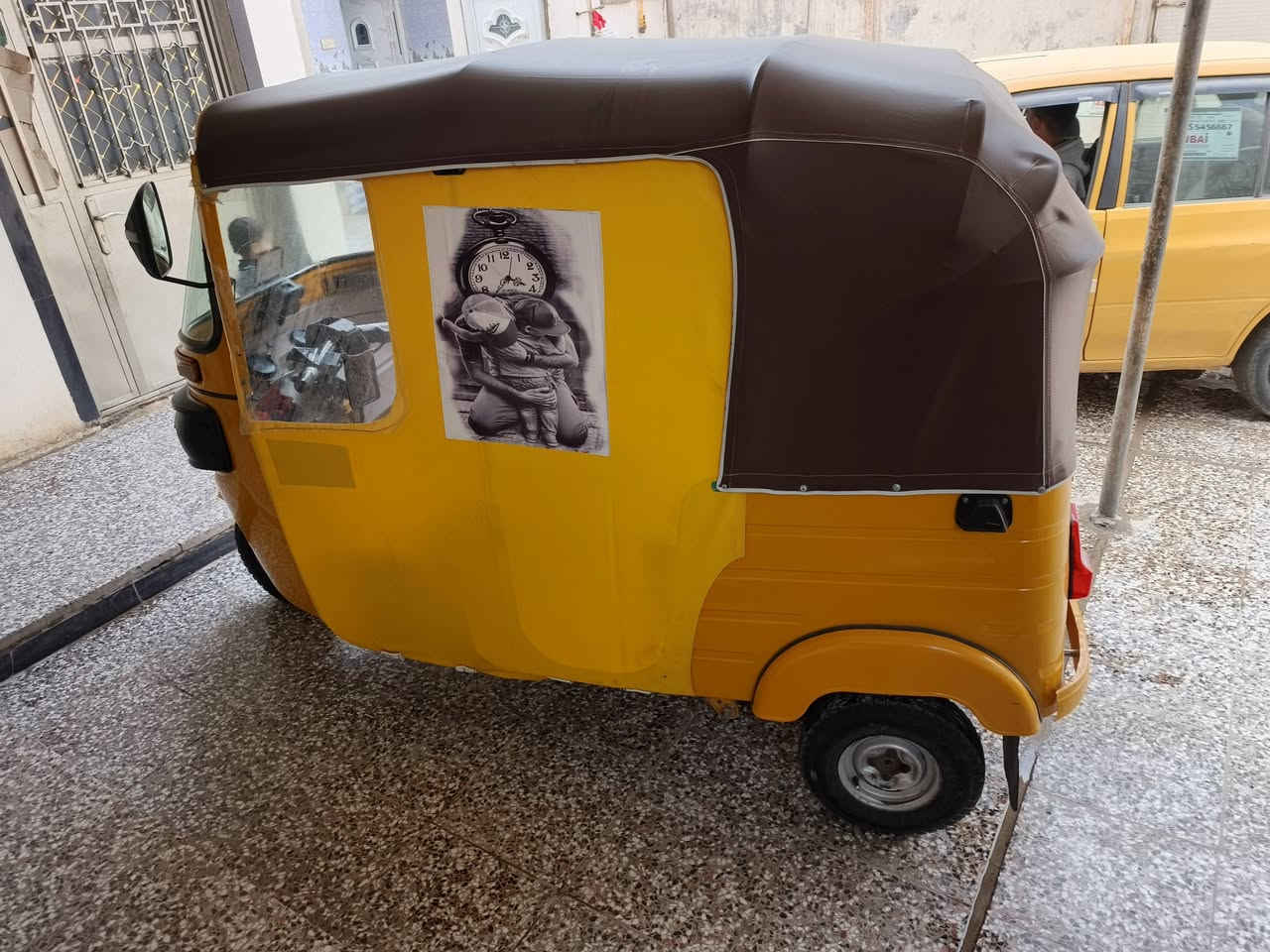 سلام عليكم للبيع مديل 2019.شهر 10 سنويا بآسمي مكاني بغداد مكينه اكسل خير من الله مصبوغة فقط جماليه لا ضربه ولا شي سعر 5800 بيهه مجال ما يعجبك لا تخابر ولا تسيء الكلام رقمي. 
, ***********
