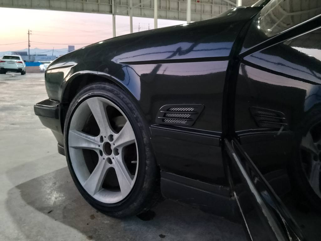 BMW  1991 525i 🚀
كامل M
ره ش مارر
گير ئوتوماتيك
لايت ئه لقه
بلاجكتور
پيش پان
بونيت پان
ده عامى پيش و دواىM
چوار جام كاره با
ته حديد سرعه
دوگمه ى  S  — به فر 
قفل مركزى🔐
قوبه ى ژير قاچ
ته بريد سارد و گه رم 🥶
چوار تايه و ويلى هامان  ١٨ 
سالنساى سپورت
سه ياره كه به س ماشالله ئه ويت
مووس و براوه به شه رت
قرچيكى پيشى هه يه 
سه ره ده بلو شانسى به شه رت
ئارم پلاستيك هه وليره
ئارم و ئه وه ليات به شه رت
ته قه و ره قه به شه رت
گير و مه كينه به شه رتى فيته ر
بوياخ ى زور جوانه
كاره باى كامل مه زبوت 
سعرى خوار هه موو بازار
سعر ٣٩معامهله
ژم*********** واتسابى له سه ره
ژم ***********
سه ياره كه له سليمانيه
موشته رى ته له فون بكه له خزمه تام السليمانية, العراق
