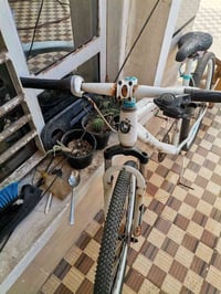 ماركة BMW يحتاجه ترتيب بغداد الغزاليه سعره ٥٠وماعندي توصيل ٠٧٧٠٥٧٠٢٠٣١