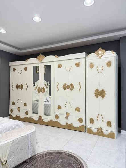 عرض خاص 😍
السعر مليون و500الف بيهه مجال 
توصيل وشد مجاني لجميع
محافضات العراق  

🔅تفاصيل الغرفة المرمري  ....

 خارج ٤ملم ام دي اف 🔺
وداخل صاج ٣ملم 
صبغ حراري  درجة اولى 

عدد القطع  ٧ قطع 😍
🔺1 //جرباية  قياس  ١٦٠ × ٢٠٠ 
🔺//ميز جانبي ايسر قياس ٥٠
🔺2// وميز  جانبي  قياس ٥٠
🔺3// زاوية ارتفاع مترين عرض ٨٠
🔺4// وميز بلازمه  
🔺5//وميز مراية ارتفاع مترين عرض ١٢٠
🔺6// وكنتور ٦ باب  ارتفاع مترين و١٥ طول ٣ متر و١٥

القطعه الثامنة حسب الطلب شازلون
سعرها ٥٠ الف ❤️

(توصيل مجاني مركز بغداد )
التوصيل يشمل الشد مجاني 🔥
(اطراف ٥٠)
باقي المحافضات حسب البعد
شازلون سعرها ٥٠ الف
شازلون مخزن ٧٥ الف
للحجز والاستفسار مراسلت الصفحه متوفر واتساب ***********
متوفر انواع الموديلات انضمو علي رابط تلي 👇 
https://t.me/afcjvcckm
