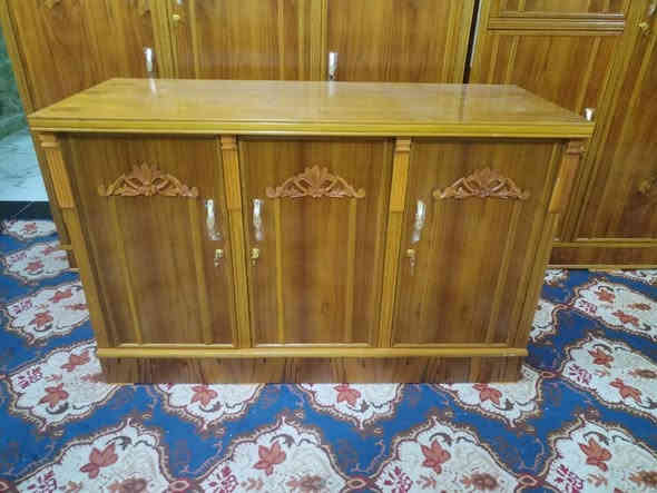 بوفيات صاج جديد غير مستخدم مترين + متر ونص كل خانه وحد
استفسار اتصال ***********
