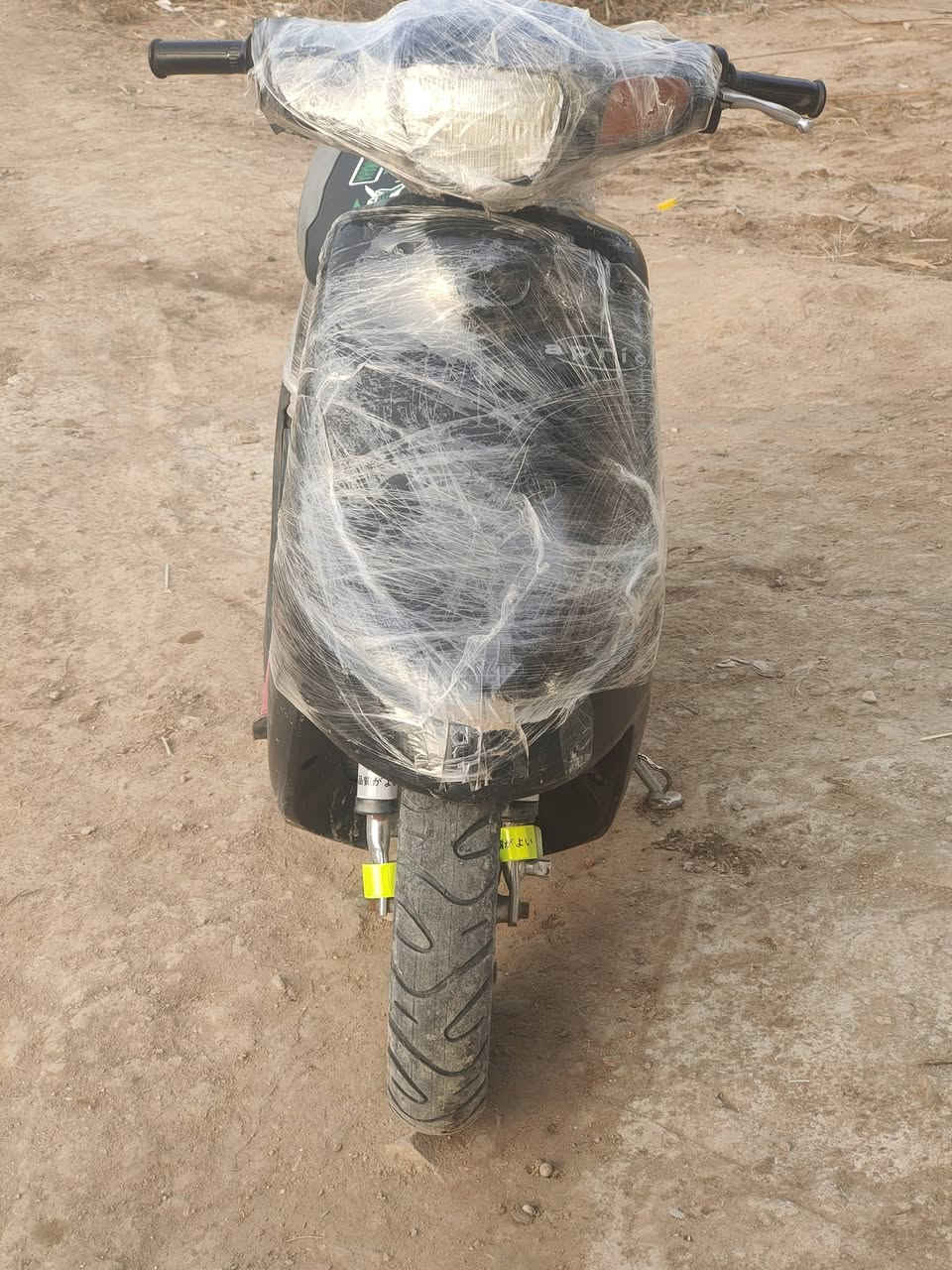 السلام عليكم دراجه زعره للبيع شاصي مكفول مكينه نضيفه


**إذا كنت صاحب هذا الإعلان وتريد حذفه لأي سبب، رجاءا أرسل رسالة إلى الدعم الفني**