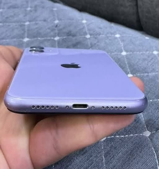 iPhone 11
ذاكرة 128
بطارية 95
دبل سيم
كلو شغال كامرات دمعة
جهاز نضيف كدام العين 
سعر 350 وبي مجال بسيط 
استفسار اكثر اتصل
***********
مكاني موصل الايسر

