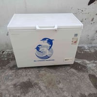 مجمده للبيع نظافه ١٠٠٪ اخت الجديده ابد مداخله تصليح على وضع شركه وشرط ...