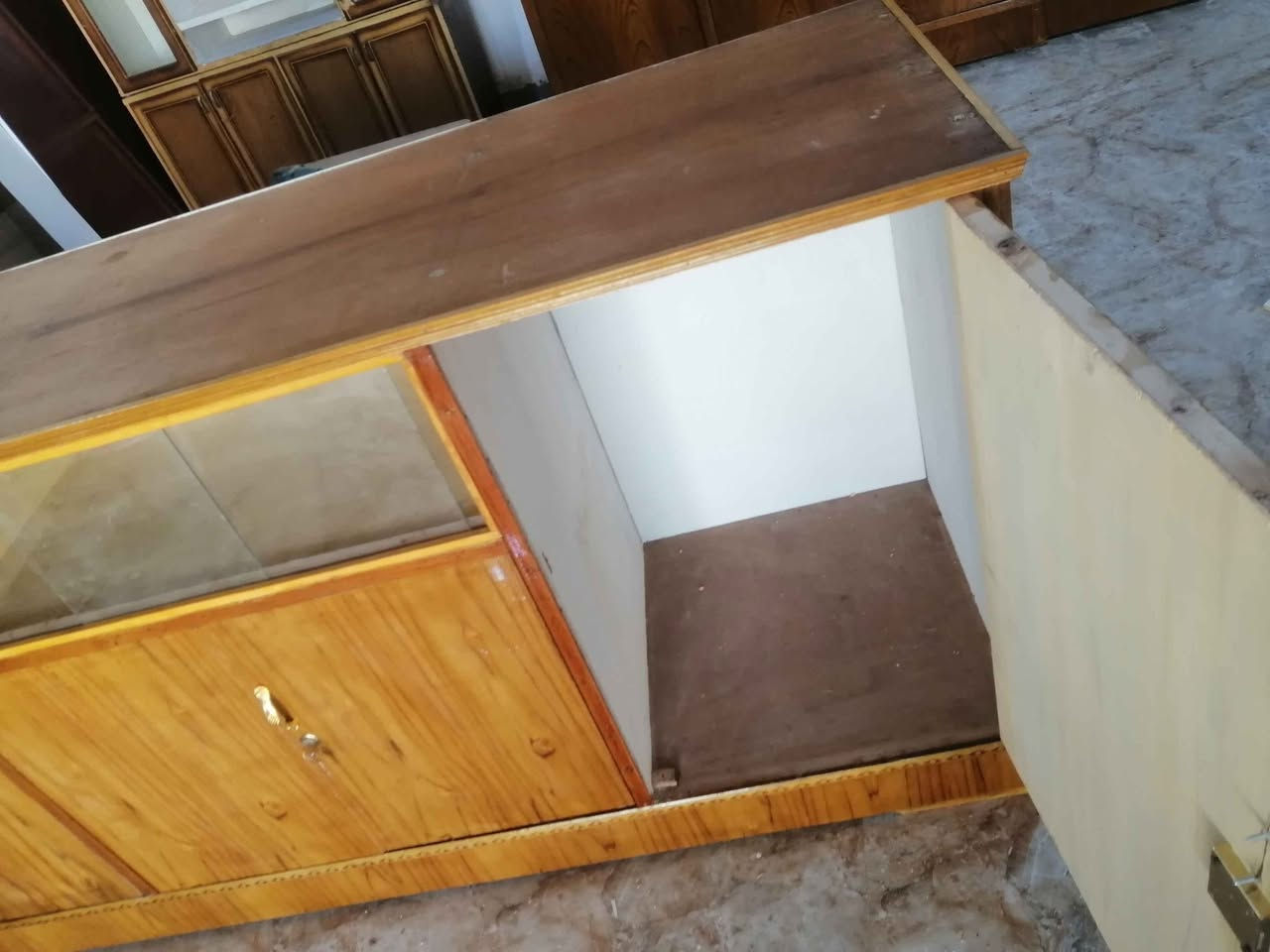 سلام عليكم من رخصة الادمن بوفيه مترين صاج تسكام مكانه كربلاء سعره ١٤٠ الاتصال على الرقم *********** *********** العنوان كربلاء قريب شارع الحافظ عمود ١٣١ قرب دلالية الضياء كربلاء, العراق
