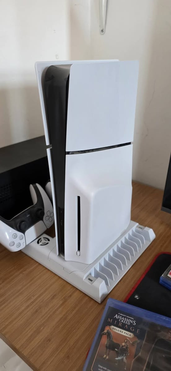 بلي 5 سلم 
2 يدات 
يوبي اس 
قاعده شحن
كيبورد 
سماعه 
ماوس 
اقراص 6 
حسابات 2


**إذا كنت صاحب هذا الإعلان وتريد حذفه لأي سبب، رجاءا أرسل رسالة إلى الدعم الفني**