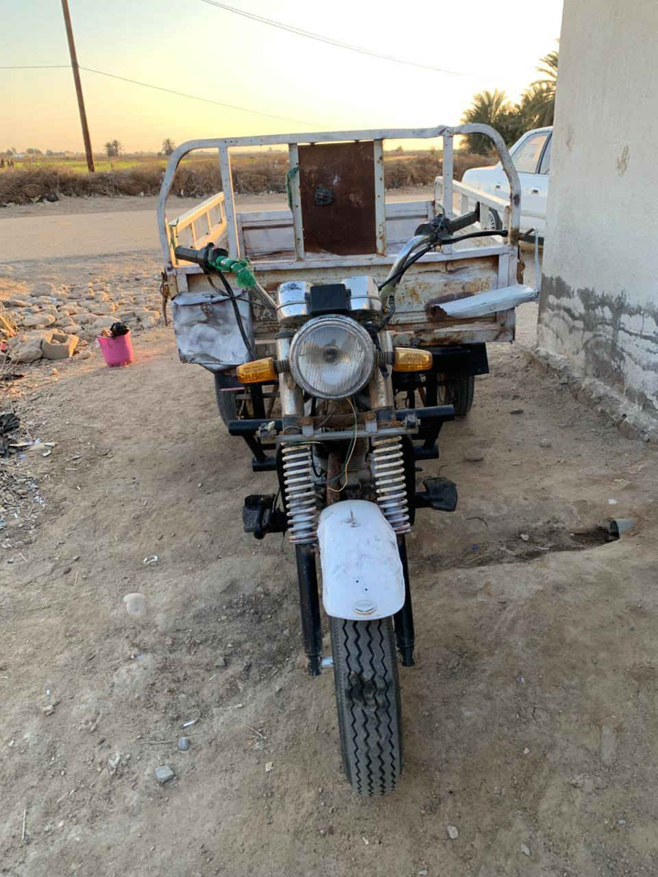 سلام عليكم ستوته كلك كلك ستوته اكفلها عشاير شاصي مكفول محرك نضيف تواير نضاف سعر 650 مكان غراف *********** واتساب
