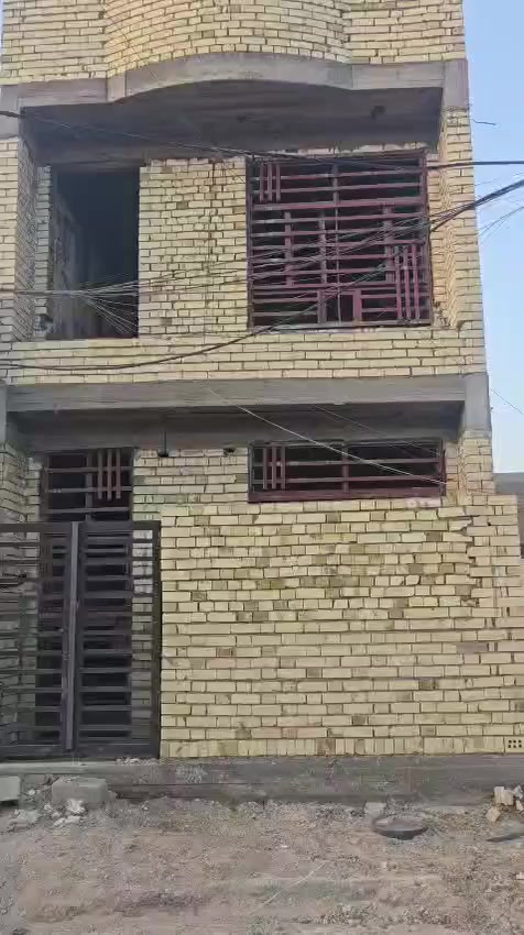 🏡 للبيع – بيت 75 متر في حي بدر (يم المدرسة الصينية)
🔹 المساحة: 75 متر
🔹 الموقع: حي بدر – قريب على المدرسة الصينية
🔹 التفاصيل:
• غرفتين نوم
• صالة
• حمام (فوك وجوه)
• مطبخ (فوك وجوه)
🔹 تشطيب درجة أولى
🔹 البيت جاهز واستلام مفاتيح 🔑

💰 السعر: 118 مليون
📌 السعر بيه مجال للجادين

للاستفسار  ***********
