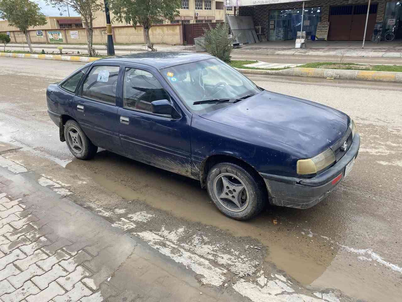 بسم الله الرحمن الرحيم

فكترا جلاق 

موديل 1993

سنويه مجدده لغاية 2029 

بسمي تحويل ثاني يوم 

كير عادي 

محرك 1600 دوش 

السعر 23 وبيه مجال للشراي

للاستفسار 

***********

***********
