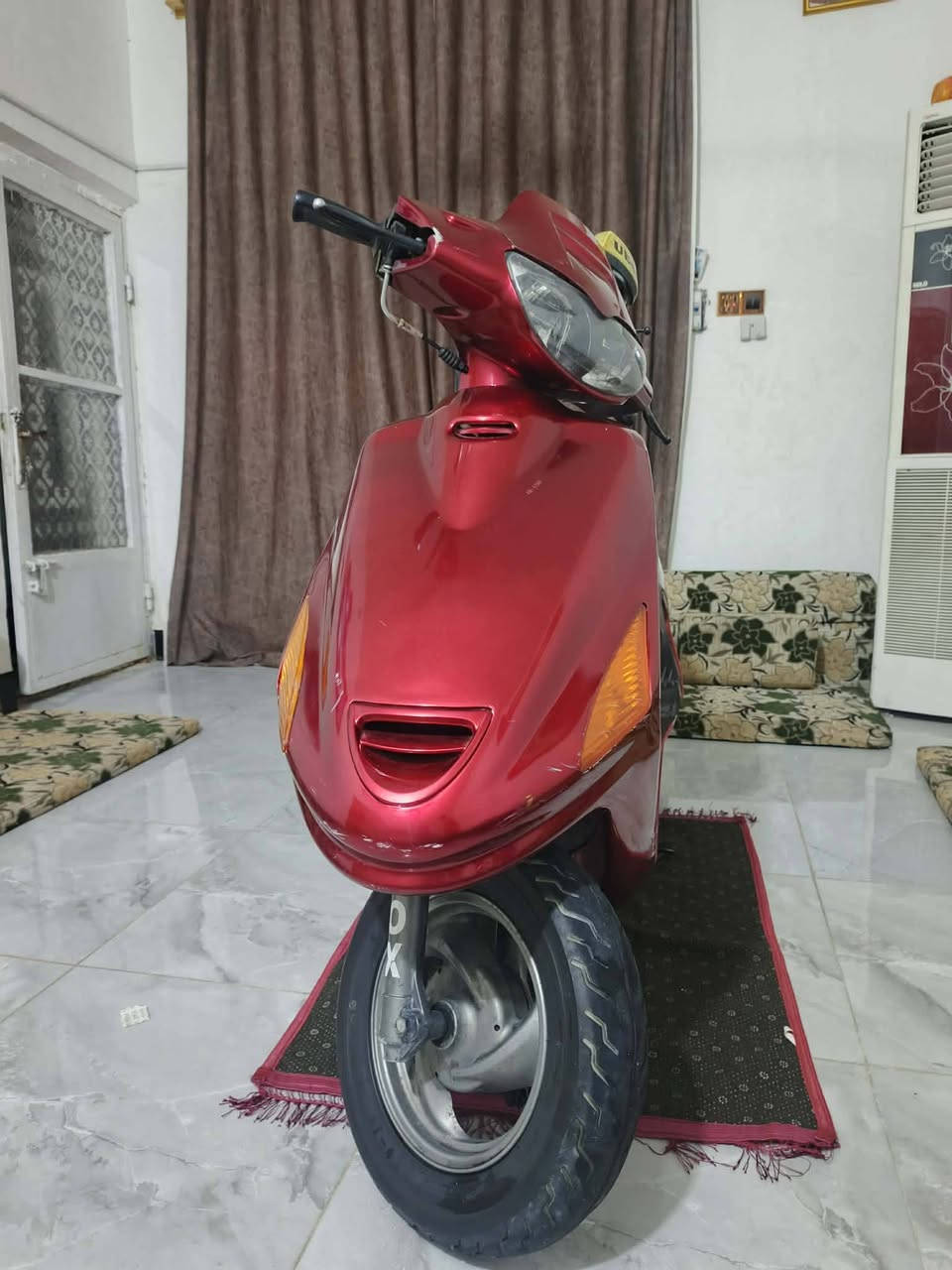 سلام عليكم دراجه فراشه للبيع حاويه سلف هندر شغاله جاهزه السعر 450وبيه مجال بسيط مامفتوح برغي بيه مكفوله ***********
***********العنوان كربلاء حي العسكري
